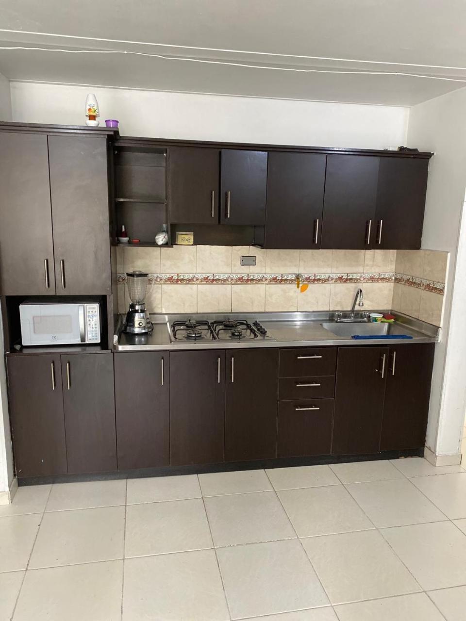 E2 Comodo Y Amplio Apartamento En Laureles Estadio 120 Mts2 เมเดยิน ภายนอก รูปภาพ